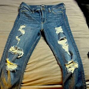 Women’s size 27W 26L Hollister jeans